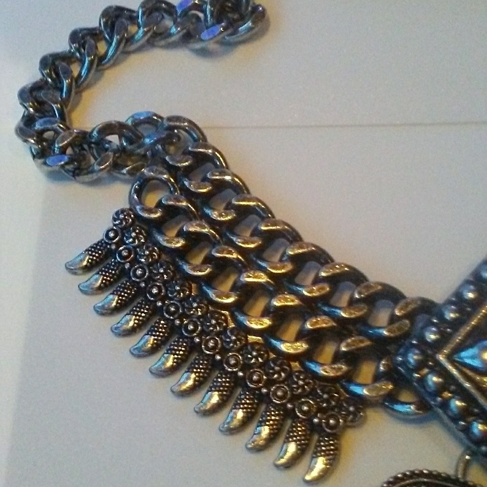 Necklace - Picture 6 of 8